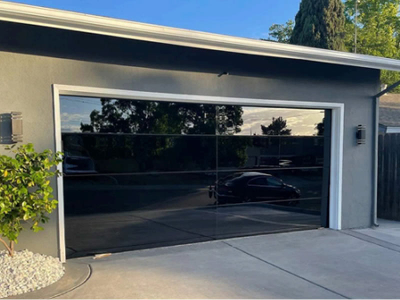 Aluminum full-view frameless garage door