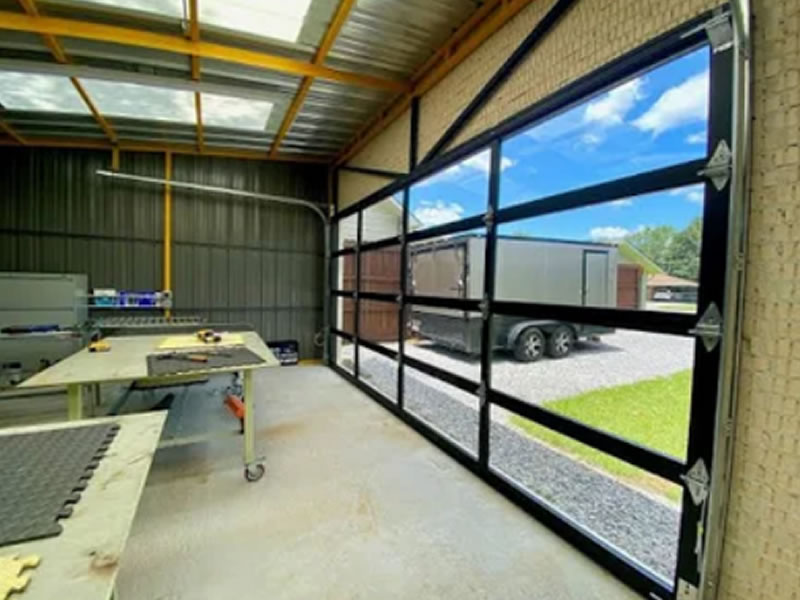 Aluminum full-view framed garage door