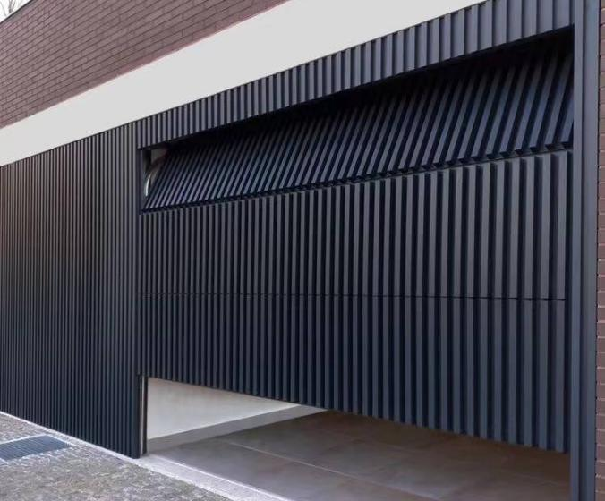 Aluminum Line Garage Door