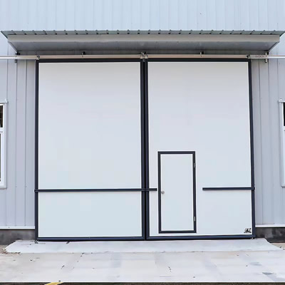 Sliding industrial doors